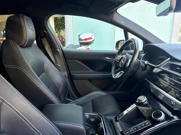 Jaguar I-Pace EV400 SE AWD