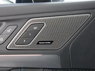 BMW 230e xDrive paddles Active Tourer