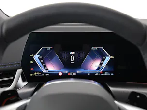 BMW 230e xDrive paddles Active Tourer