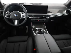 BMW X7 40i xDrive SAG
