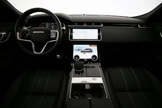 https://vehicle.imgix.net/4406417/0b1fead5-843e-4d10-8438-801bb34cd001.jpg
