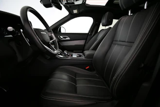 https://vehicle.imgix.net/4406417/9ea25f2c-1513-4081-95b5-16c3cd617f6f.jpg
