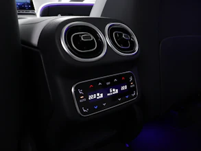 https://vehicle.imgix.net/4406424/2f47da14-6421-4095-88dd-1b472aee3243.JPG