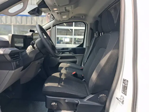 Ford Transit C Van 320 L1 2.5 Duratec 233 Trend PHEV