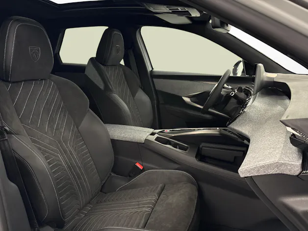 PEUGEOT 3008 e-GT Exclusive AWD