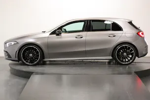 MERCEDES-BENZ A 200 AMG Line
