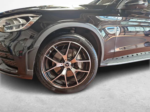 Mercedes-Benz GLC 220 d 4MATIC AMG Line
