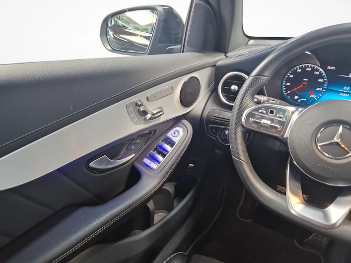 Fahrzeugbild MERCEDES-BENZ GLC 220