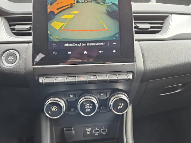 Renault Captur 1.3 TCe 140 Intens EDC