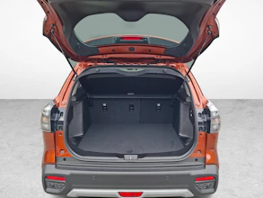 https://vehicle.imgix.net/4406561/8d95eadd-8876-499a-a2c8-13fbcc129d62.jpg