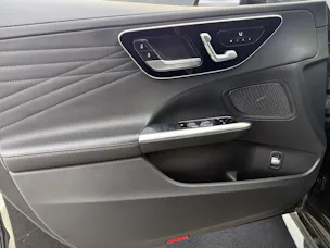 MERCEDES-BENZ C 300 AMG Line 4matic Kombi (CH) 📍
