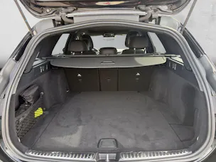 MERCEDES-BENZ C 300 AMG Line 4matic Kombi (CH) 📍