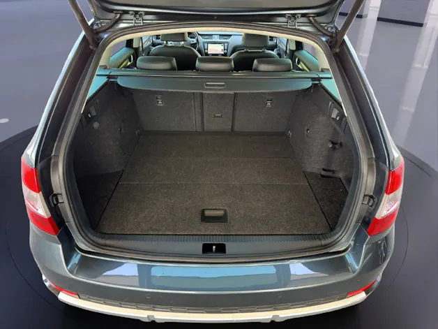 Škoda Octavia Scout 1.8 TSI 180 4x4 DSG