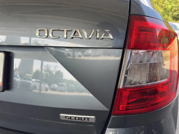 Škoda Octavia Scout 1.8 TSI 180 4x4 DSG