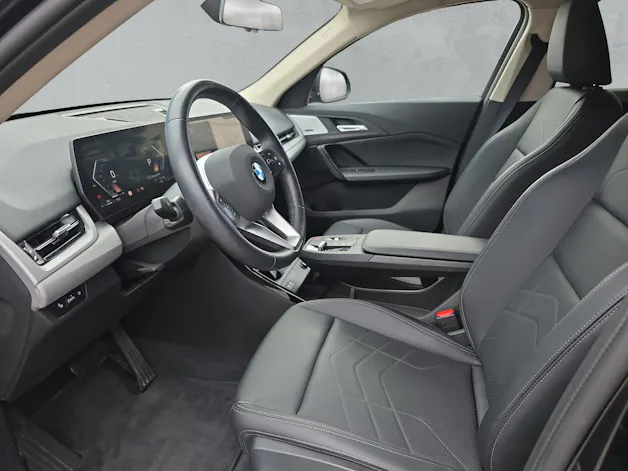 BMW X2 20i sDrive U10 (CH) AHK