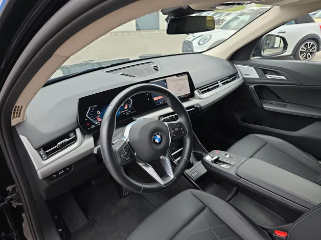 BMW X2 20i sDrive U10 (CH) AHK