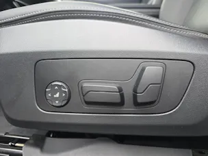BMW X2 20i sDrive U10 (CH) AHK