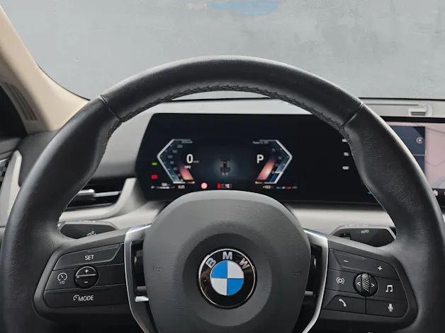 BMW X2 20i sDrive U10 (CH) AHK