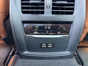 Fahrzeugbild BMW i4 M50