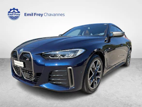 https://vehicle.imgix.net/4406599/68960f04-bbe4-4a2a-8945-900b6daa4406.jpg