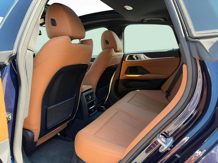 Fahrzeugbild BMW i4