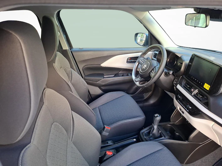 Fahrzeugbild SUZUKI SWIFT