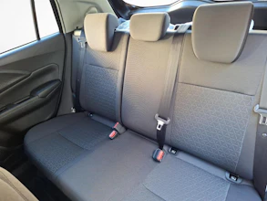 https://vehicle.imgix.net/4406613/fe9e75ee-7f0c-4b51-ae50-b37e5df3928a.jpg