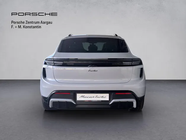 PORSCHE Macan Turbo