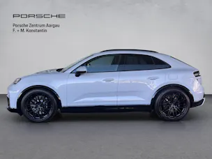 PORSCHE Macan Turbo