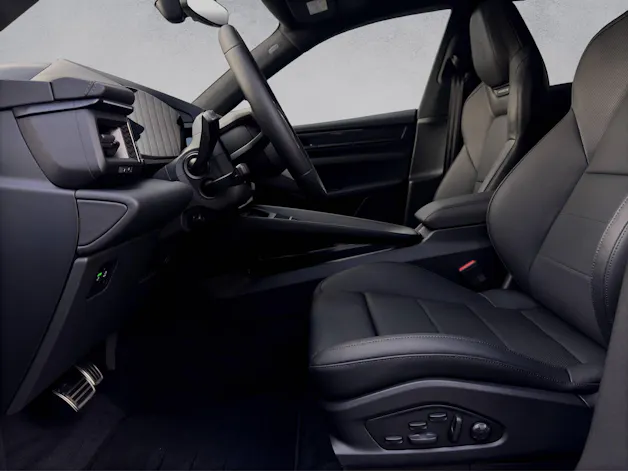 PORSCHE Macan Turbo