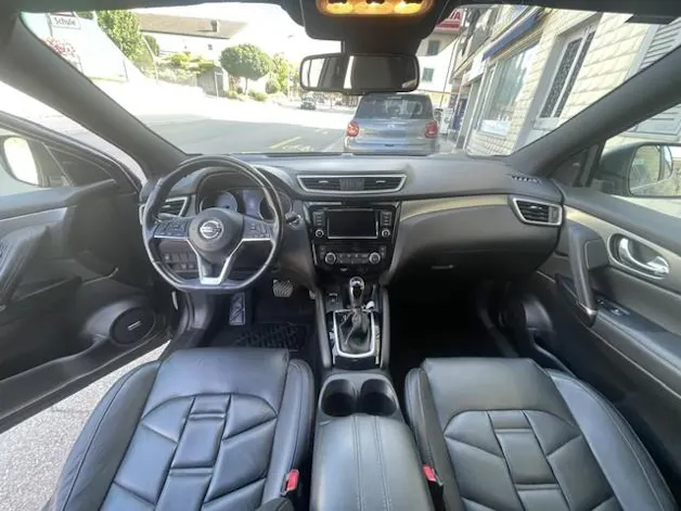 Nissan Qashqai 1.3 DIG-T 160 Tekna+