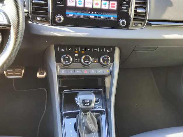 Škoda Karoq 2.0 TSI SportLine DSG 4x4