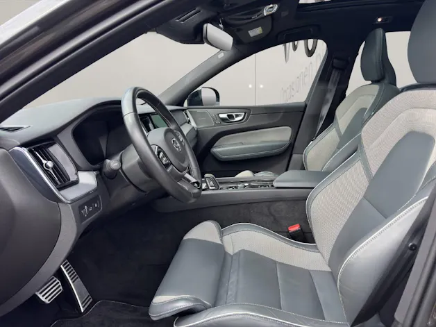 Volvo XC60 2.0 T8 TE R-Design eAWD