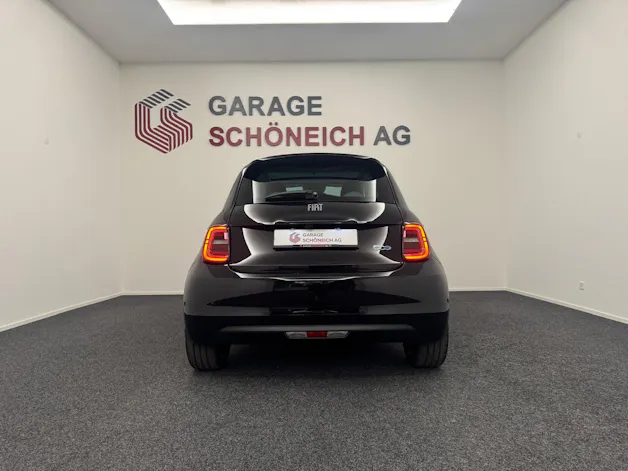 Fiat 500 La Prima