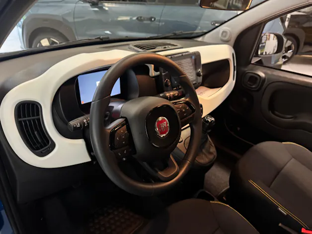 FIAT Pandina 1.0 MHEV Cross
