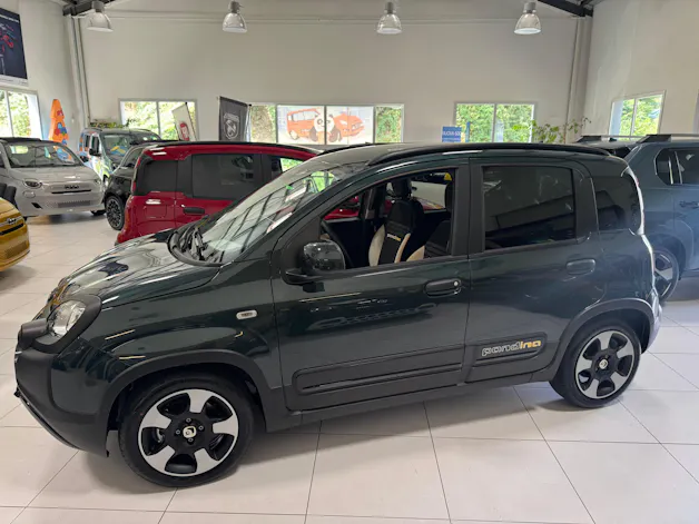 Fiat Pandina 1.0 MHEV Cross