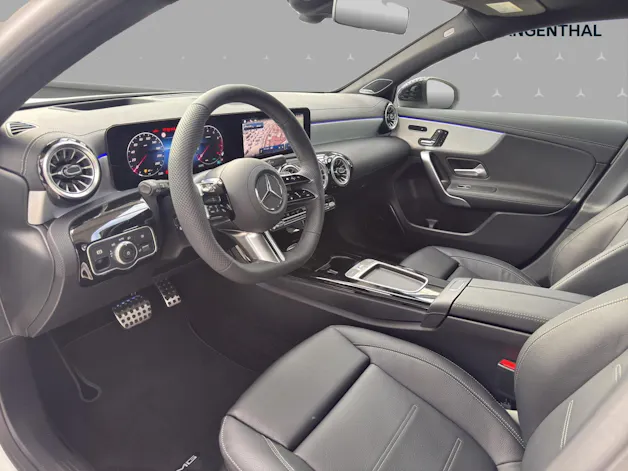 Mercedes-Benz A 220 4Matic 8G-DCT