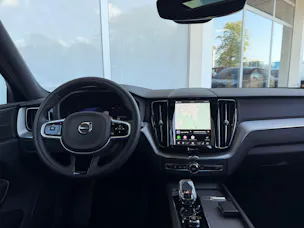 Volvo XC60 T6 eAWD R-Design Geartronic