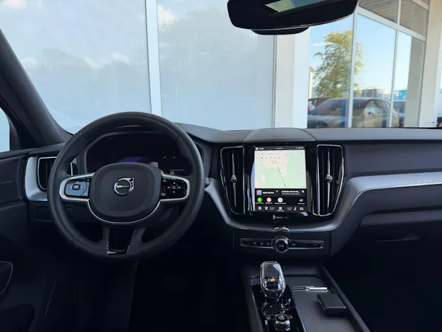 Volvo XC60 T6 eAWD R-Design Geartronic