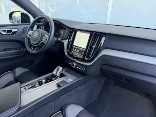 Volvo XC60 T6 eAWD R-Design Geartronic