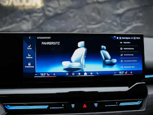 BMW 520d xDrive M Sport Steptronic *Werksgarantie*21" Felgen*Sitzlüftung*Harman/Kardon*
