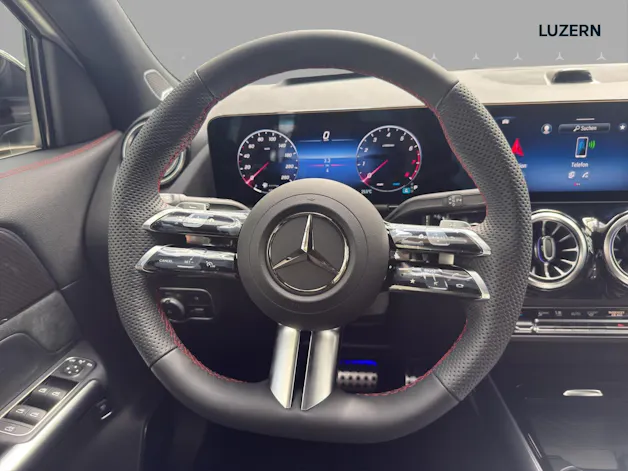 Mercedes-Benz GLA 250 4Matic 8G-DCT Swiss Star