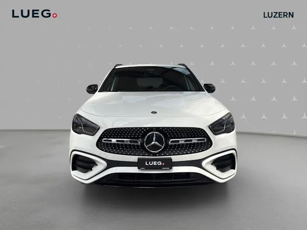 Mercedes-Benz GLA 250 4Matic 8G-DCT Swiss Star