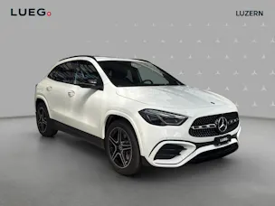 Mercedes-Benz GLA 250 4Matic 8G-DCT Swiss Star