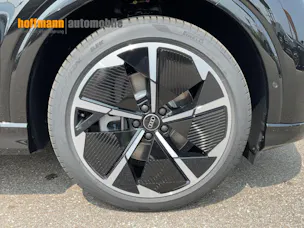 Audi Q4 e-tron 50 quattro