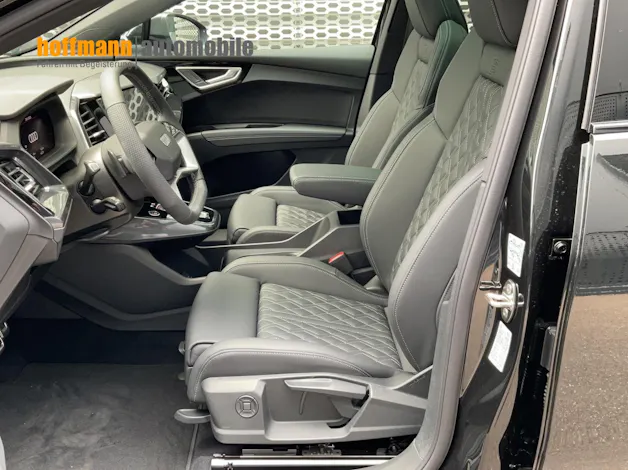 Audi Q4 e-tron 50 quattro