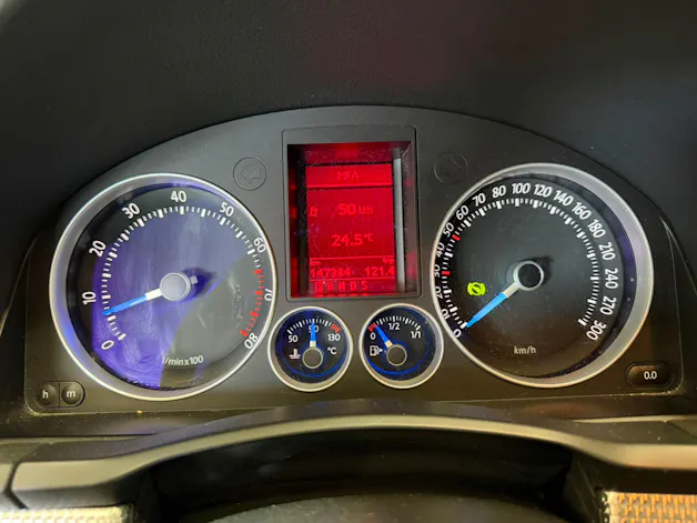 VW Golf R32 4Motion