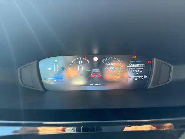 PEUGEOT 408 1.6 PHEV Allure Pack