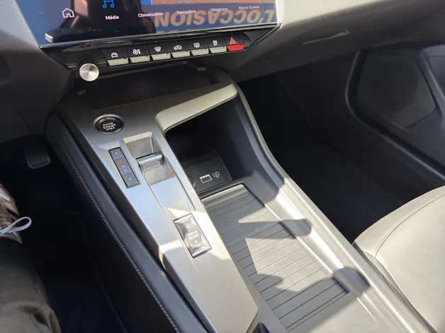PEUGEOT 408 1.6 PHEV Allure Pack