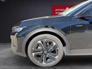 PEUGEOT 408 1.6 PHEV Allure Pack